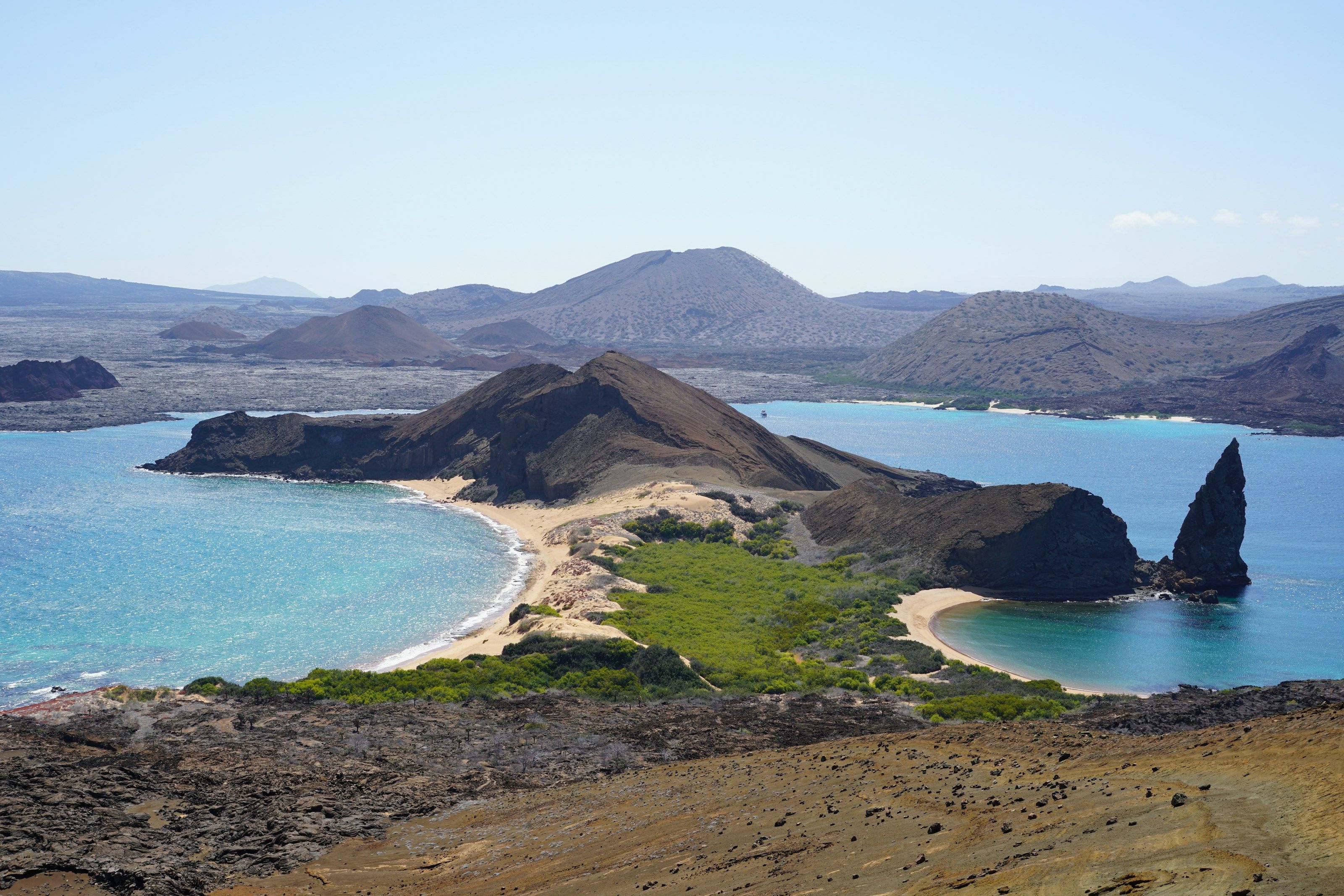 Pinnacle Rock and the twin bays seen from the summit of Bartolomé, Galápagos